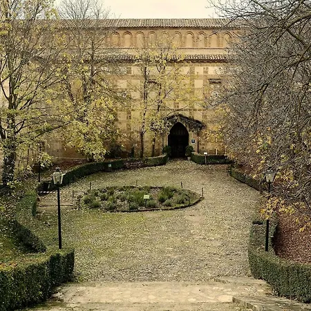 Monasterio De Piedra Hotel 3*
