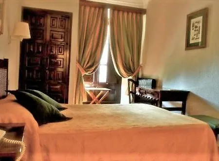 Monasterio De Piedra Hotel 3*