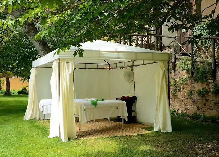 Hotel Monasterio De Piedra 3*