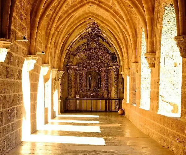 Monasterio De Piedra Отель 3*