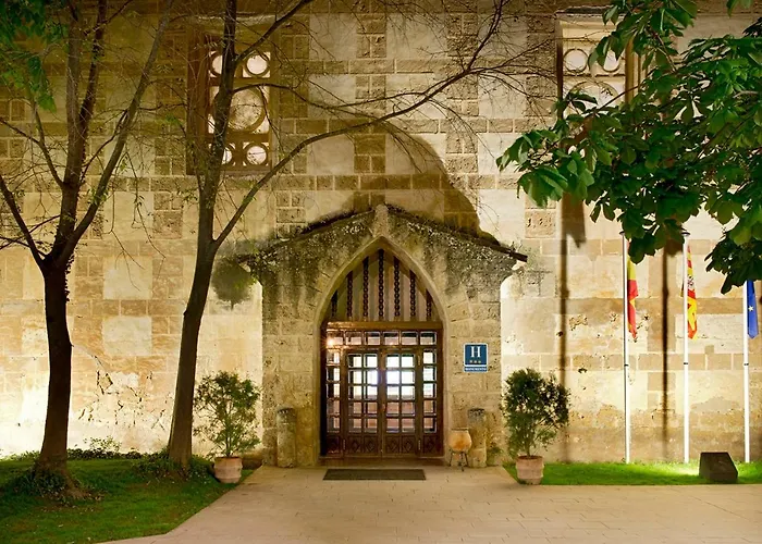 Monasterio De Piedra 3* Нуэвалос
