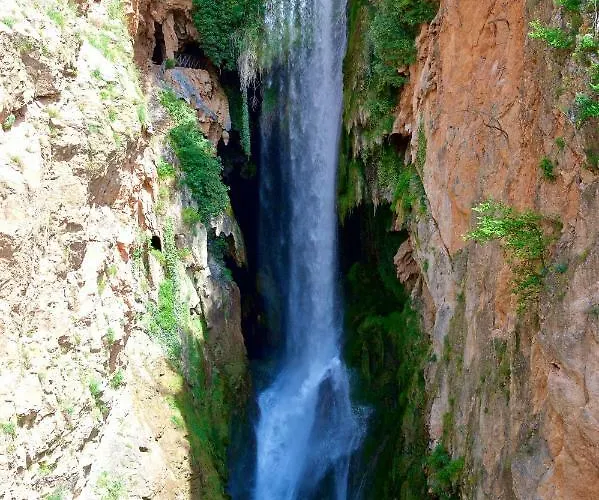 Hotel Monasterio De Piedra 3*