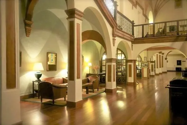 Hotel Monasterio De Piedra 3*